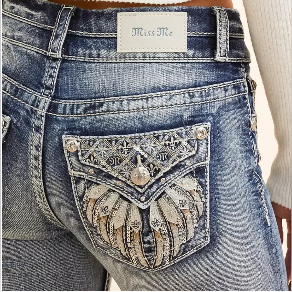 Miss Me Size 24/32 Bootcut Worn Once